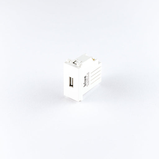 Blue- USB Socket with Single outlet 2.1 A, White - El Sewedy Shop